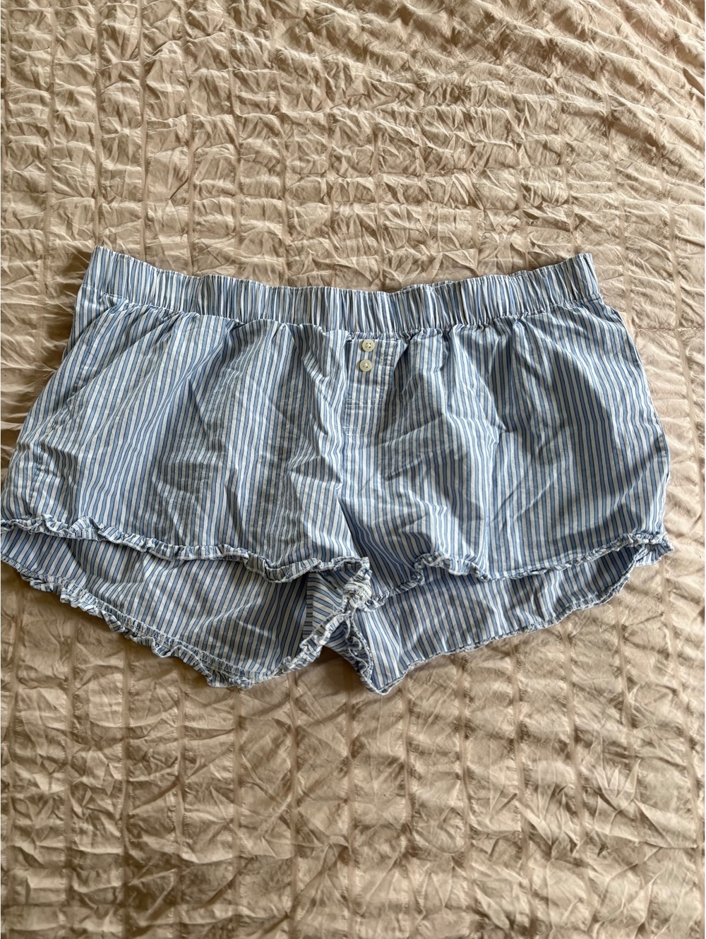 Old Navy Women's Blue and White Striped Pajama Shorts Size 6
